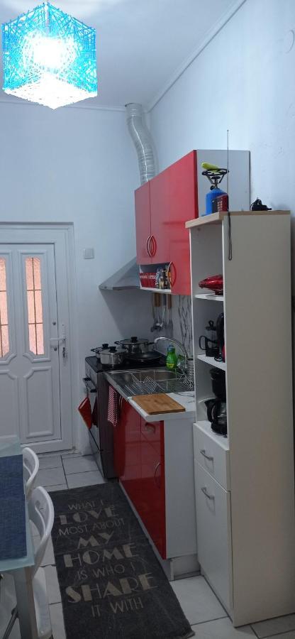 Kiki Apartment Кавала Экстерьер фото